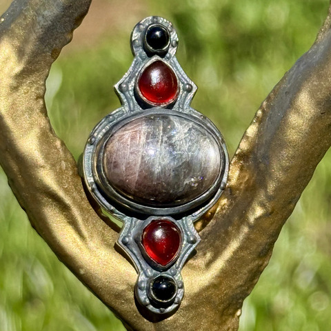 Sage Goddess - World's Largest Source